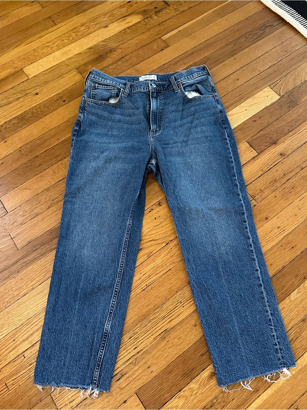 Abercrombie & Fitch Straight Leg Jeans